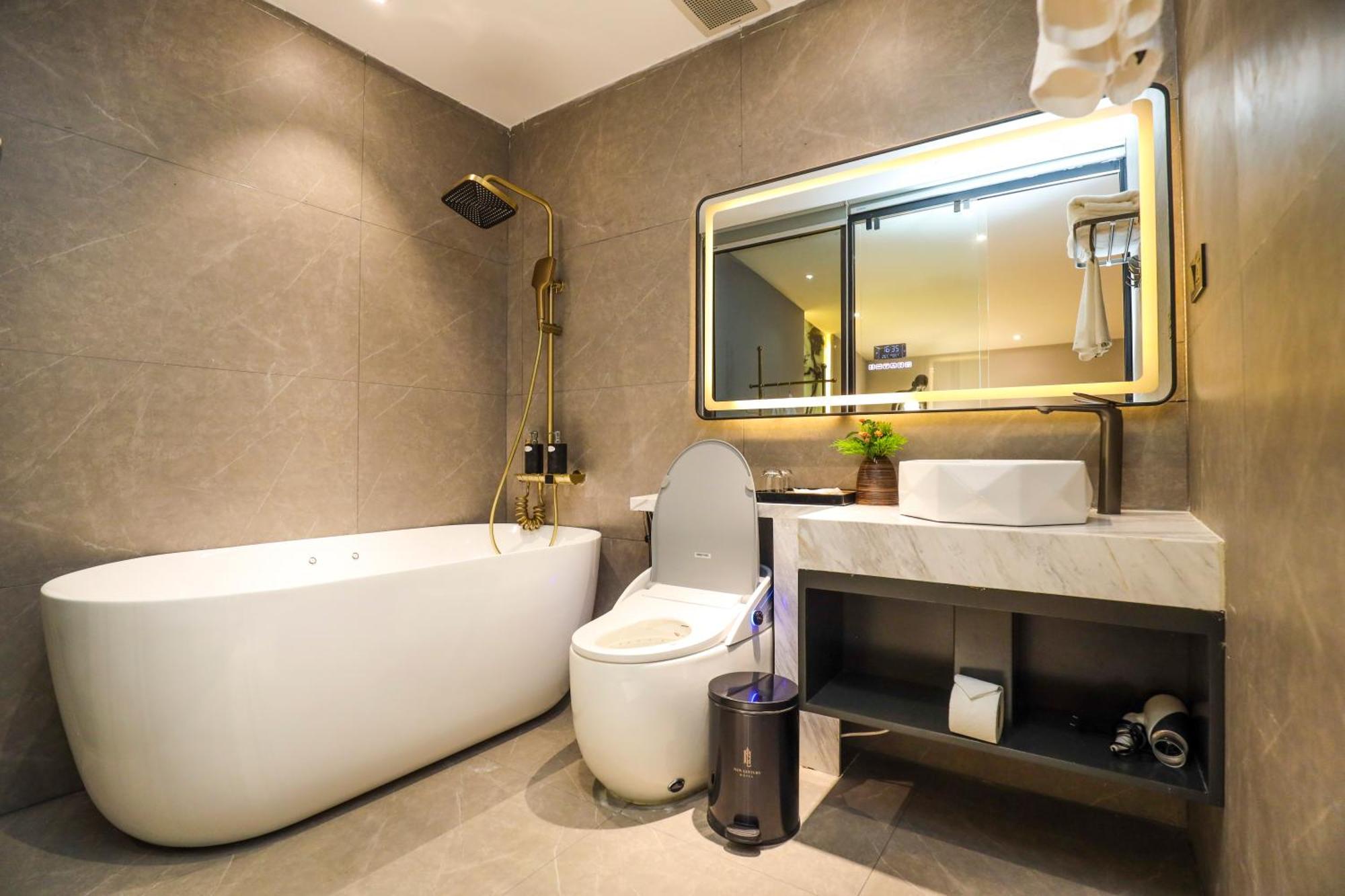 New Century Dalat Hotel Dış mekan fotoğraf