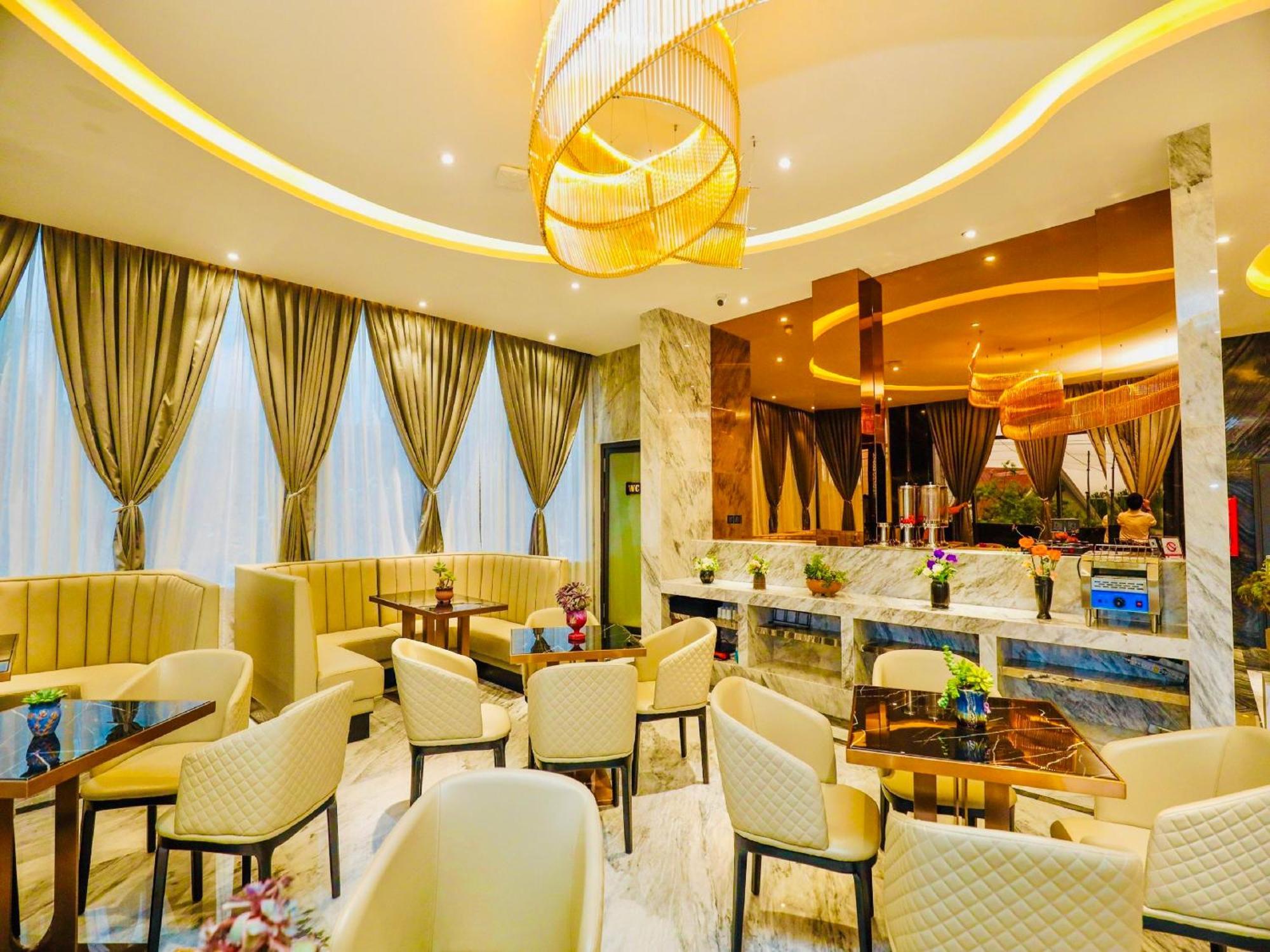 New Century Dalat Hotel Dış mekan fotoğraf