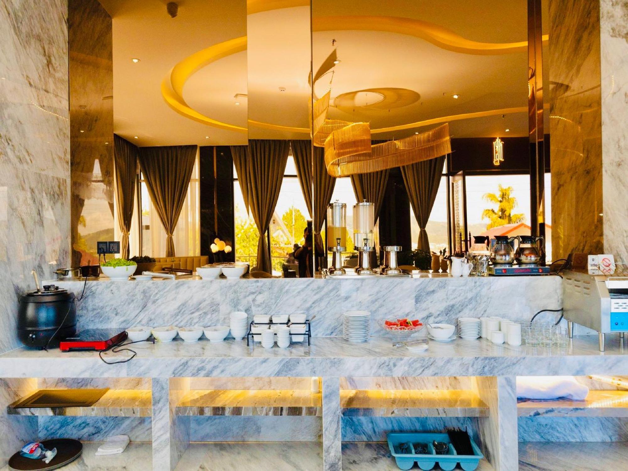 New Century Dalat Hotel Da Lat Dış mekan fotoğraf