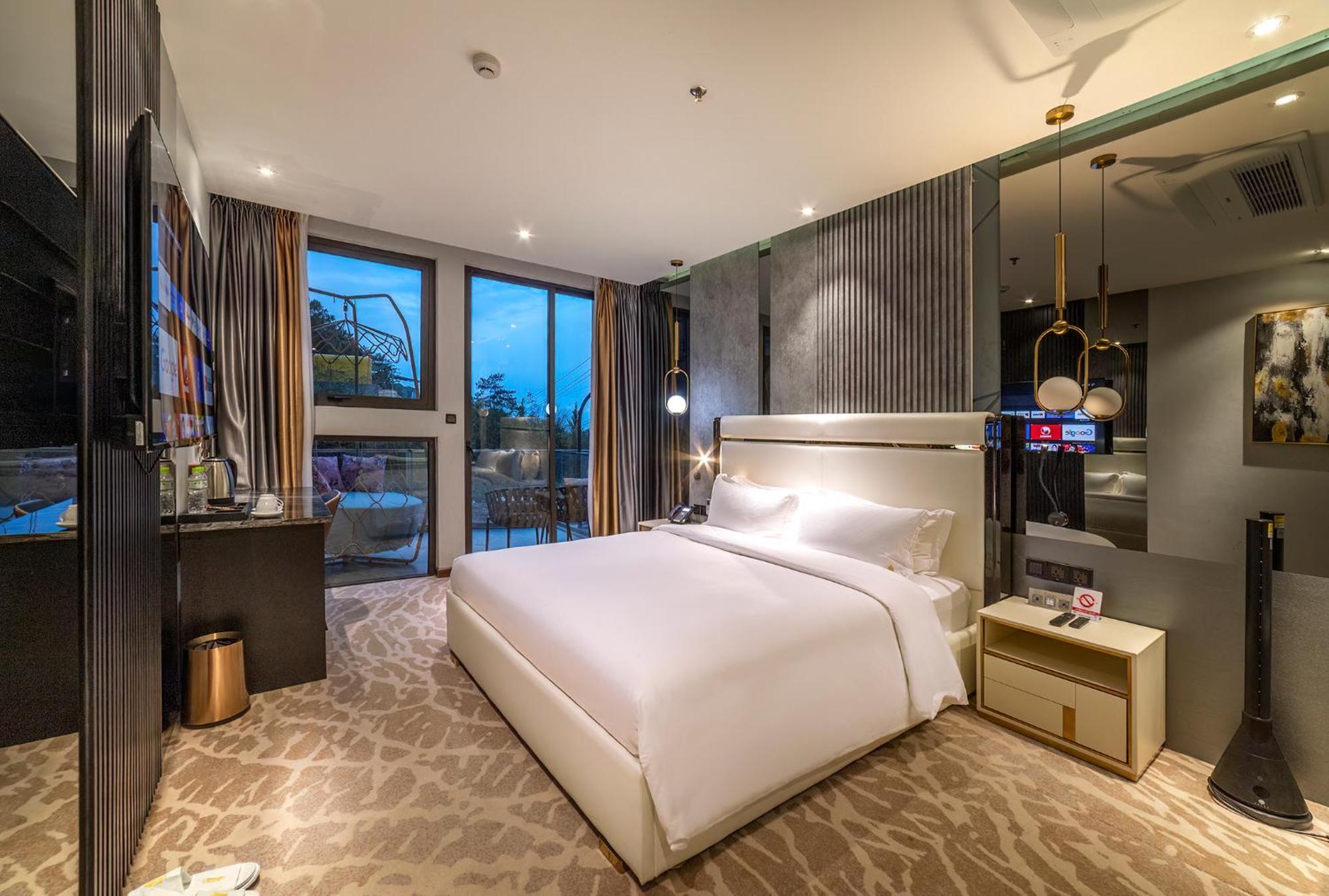 New Century Dalat Hotel Dış mekan fotoğraf